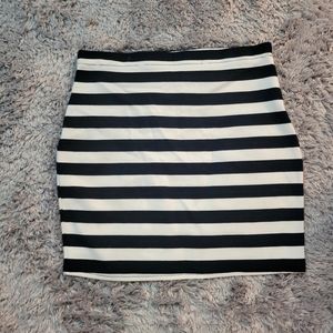 NWT Forever 21 striped mini skirt size large